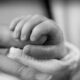 Bebé abandonada en iglesia de Veracruz es entregada en adopción